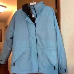 Excellent waterproof jacket with hood.